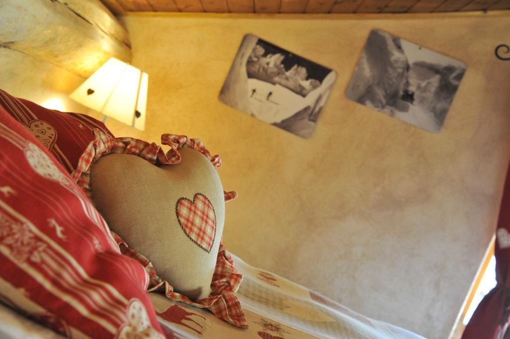 L'Ancien Paquier Chambre D'Hotes Valtournenche Bagian luar foto