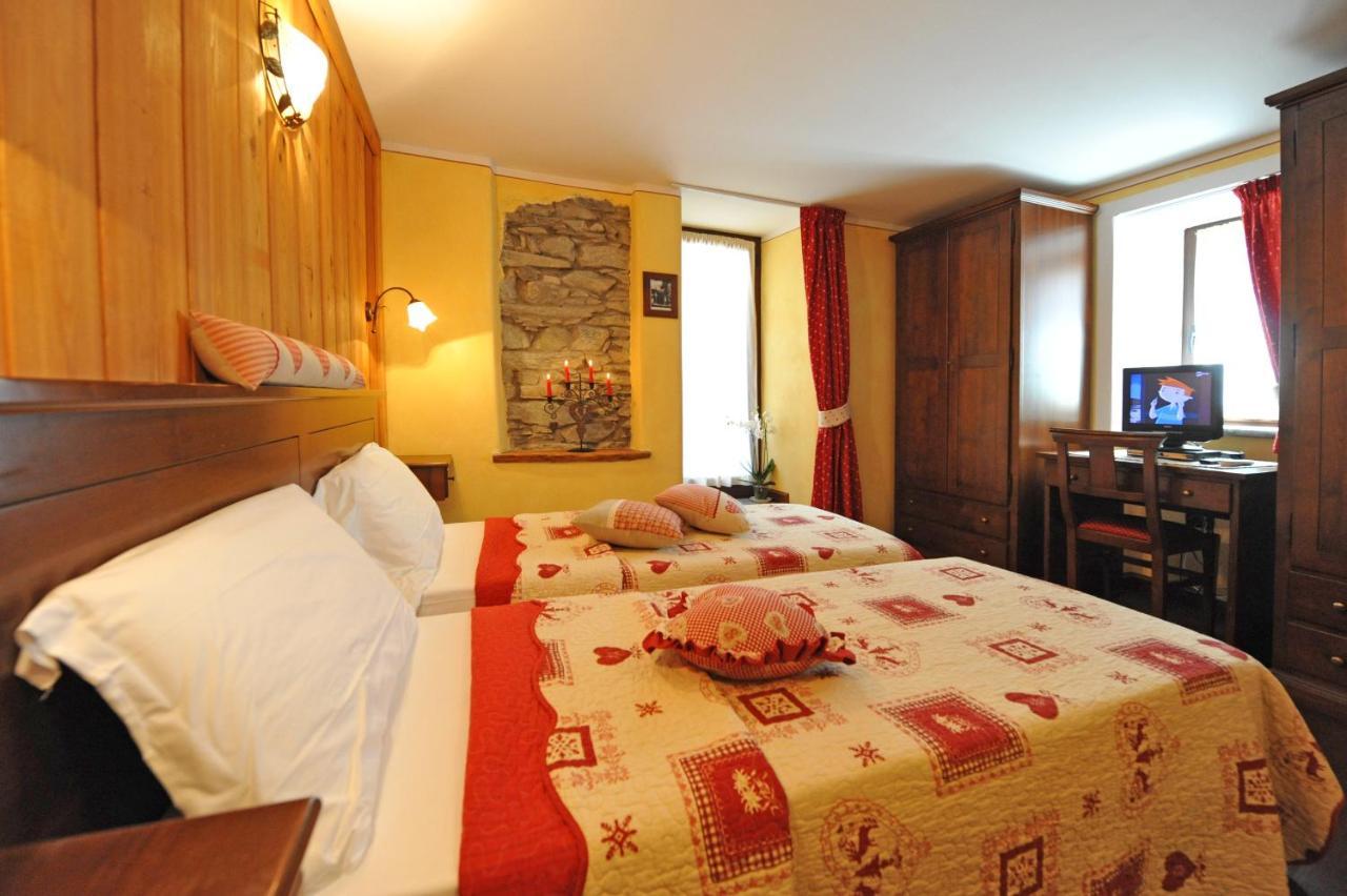 L'Ancien Paquier Chambre D'Hotes Valtournenche Bagian luar foto